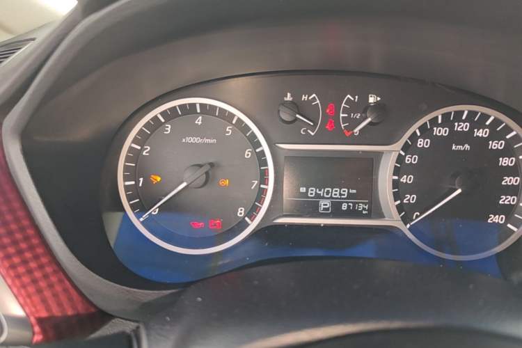 Used Nissan Lannia 2019 1.6L CVT Smart Connect Smart Cool Version China VI Standard Instrument Cluster