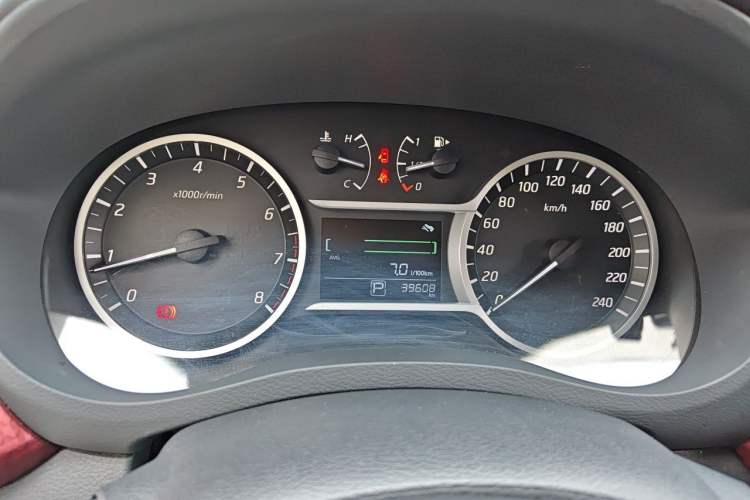 Used Nissan Lannia 2019 1.6L CVT Smart Connect Smart Cool Version China V Standard Instrument Cluster