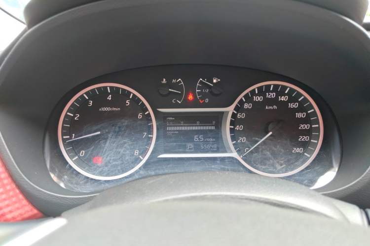 Used Nissan Lannia 2019 1.6L CVT Smart Connect Smart Cool Version China V Standard Instrument Cluster