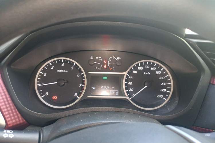 Used Nissan Lannia 2019 1.6L CVT Smart Connect Smart Cool Version China V Standard Instrument Cluster