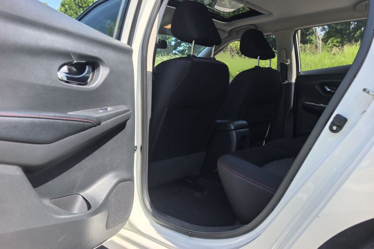 Used Nissan Lannia 2019 1.6L CVT Smart Connect Smart Cool Version China VI Standard Interior 4