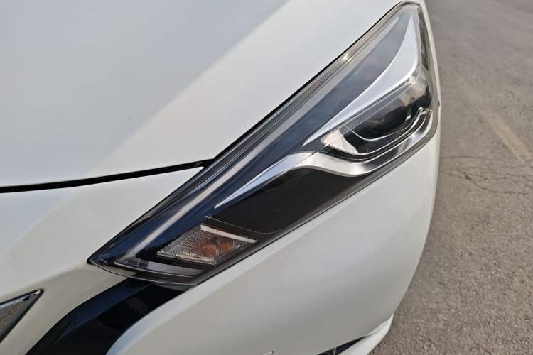 Used Nissan Lannia 2019 1.6L CVT Smart Connect Smart Cool Version China VI Standard Left Front Headlight