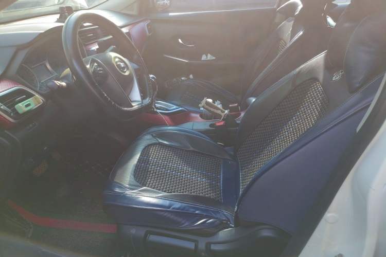Used Nissan Lannia 2019 1.6L CVT Cool Edition China VI Left Front Seat