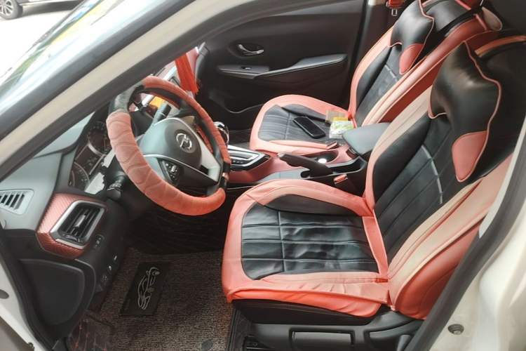 Used Nissan Lannia 2019 1.6L CVT Smart Connect Smart Cool Version China VI Standard Left Front Seat