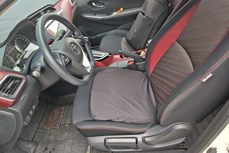 Used Nissan Lannia 2019 1.6L CVT Smart Connect Smart Cool Version China V Standard Left Front Seat