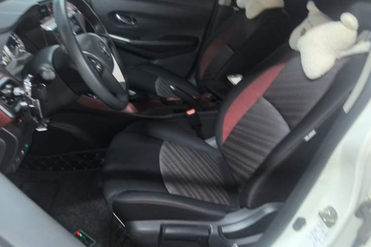 Used Nissan Lannia 2019 1.6L CVT Smart Connect Smart Cool Version China VI Standard Left Front Seat