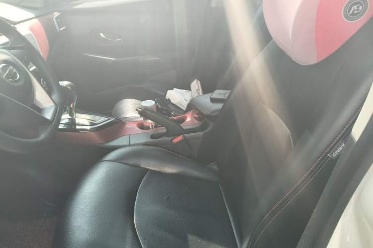 Used Nissan Lannia 2019 1.6L CVT Smart Connect Smart Cool Version China V Standard Left Front Seat