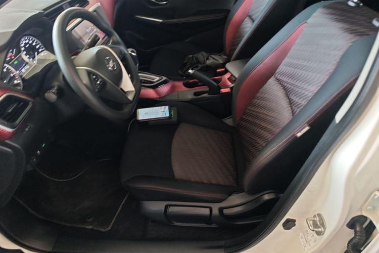 Used Nissan Lannia 2019 1.6L CVT Smart Connect Smart Cool Version China VI Standard Left Front Seat