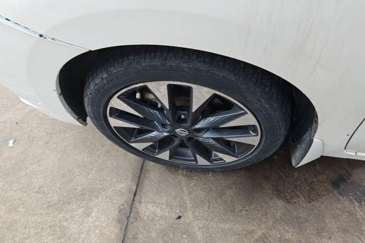 Used Nissan Lannia 2019 1.6L CVT Smart Connect Smart Cool Version China VI Standard Left Front Wheel Hub