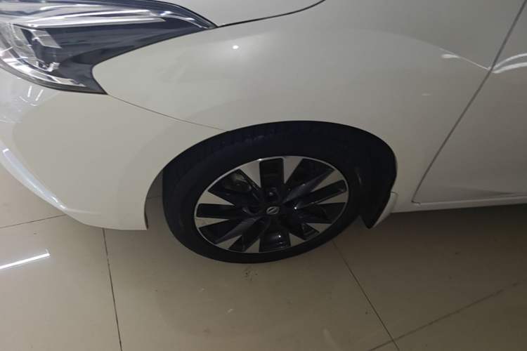 Used Nissan Lannia 2019 1.6L CVT Smart Connect Smart Cool Version China VI Standard Left Front Wheel Hub