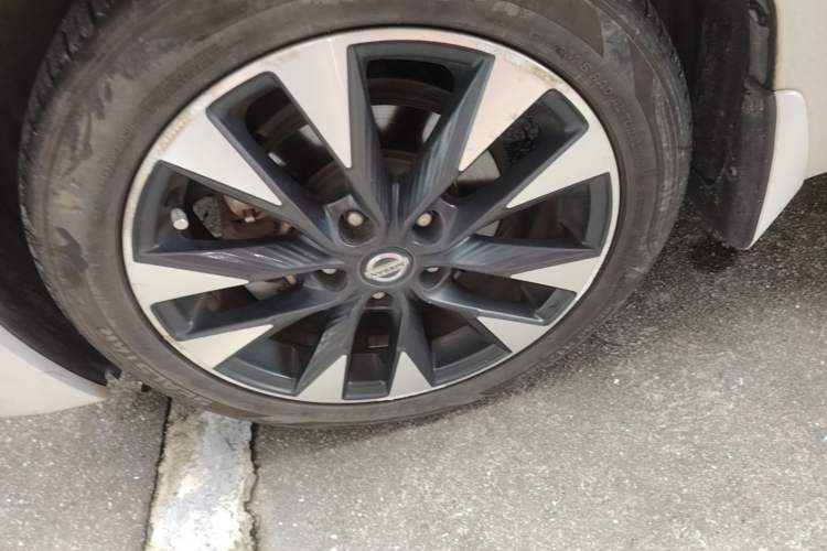 Used Nissan Lannia 2019 1.6L CVT Smart Connect Smart Cool Version China VI Standard Left Front Wheel Hub