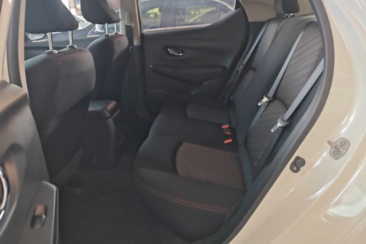 Used Nissan Lannia 2019 1.6L CVT Smart Connect Smart Cool Version China VI Standard Left Rear Seat