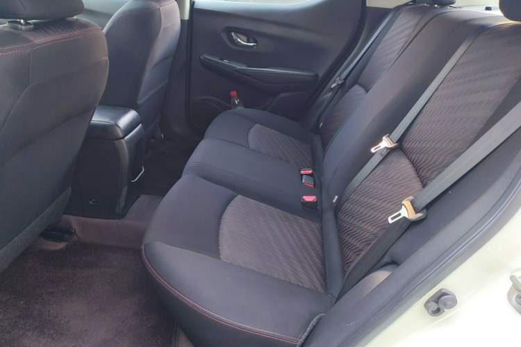 Used Nissan Lannia 2019 1.6L CVT Smart Connect Smart Cool Version China VI Standard Left Rear Seat