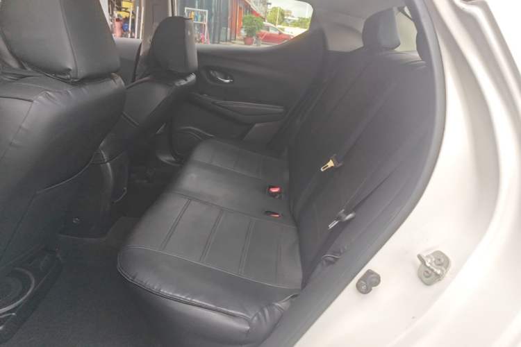 Used Nissan Lannia 2019 1.6L CVT Cool Edition China V Standard Left Rear Seat