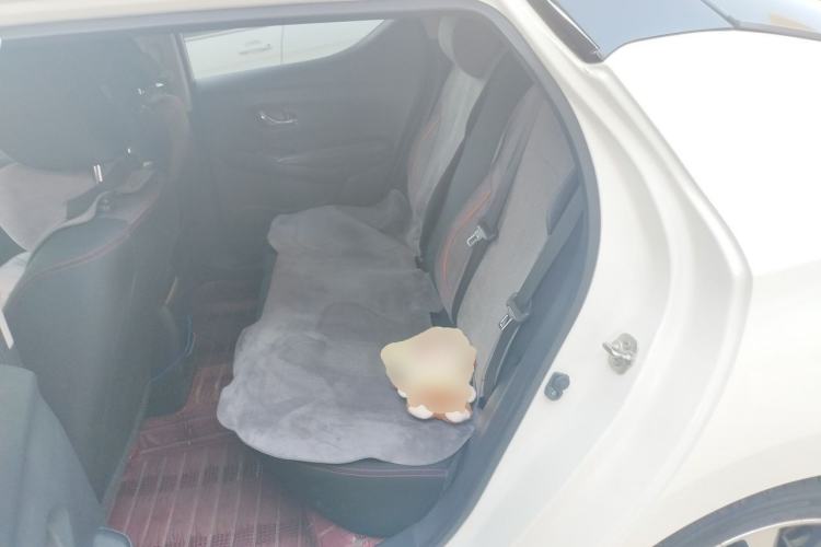 Used Nissan Lannia 2019 1.6L CVT Smart Connect Smart Cool Version China V Standard Left Rear Seat