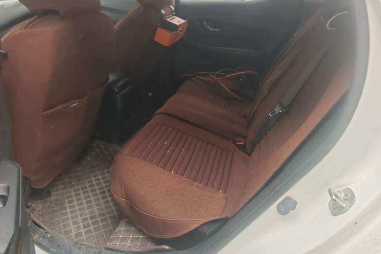 Used Nissan Lannia 2019 1.6L CVT Smart Connect Smart Cool Version China VI Standard Left Rear Seat
