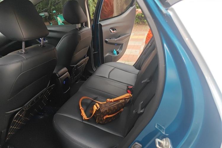 Used Nissan Lannia 2019 1.6L CVT Smart Connect Smart Cool Version China VI Standard Left Rear Seat