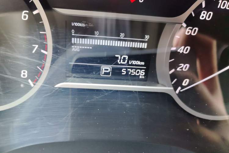 Used Nissan Lannia 2019 1.6L CVT Cool Edition China VI Odometer Close Up