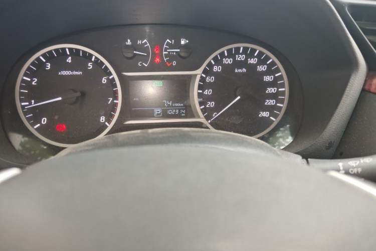 Used Nissan Lannia 2019 1.6L CVT Smart Connect Smart Cool Version China V Standard Odometer Close Up