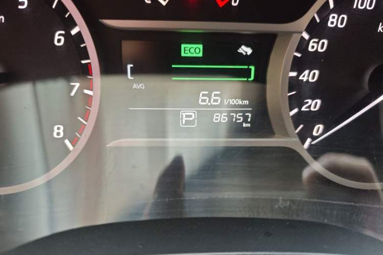 Used Nissan Lannia 2019 1.6L CVT Smart Connect Smart Cool Version China V Standard Odometer Close Up