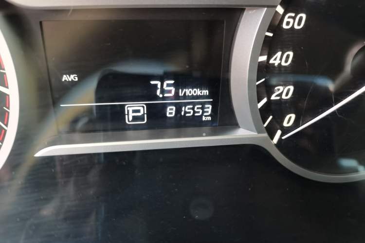 Used Nissan Lannia 2019 1.6L CVT Smart Connect Smart Cool Version China V Standard Odometer Close Up