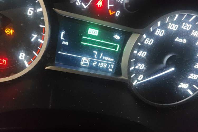 Used Nissan Lannia 2019 1.6L CVT Smart Connect Smart Cool Version China V Standard Odometer Close Up