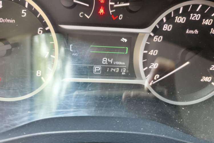 Used Nissan Lannia 2019 1.6L CVT Smart Connect Smart Cool Version China V Standard Odometer Close Up