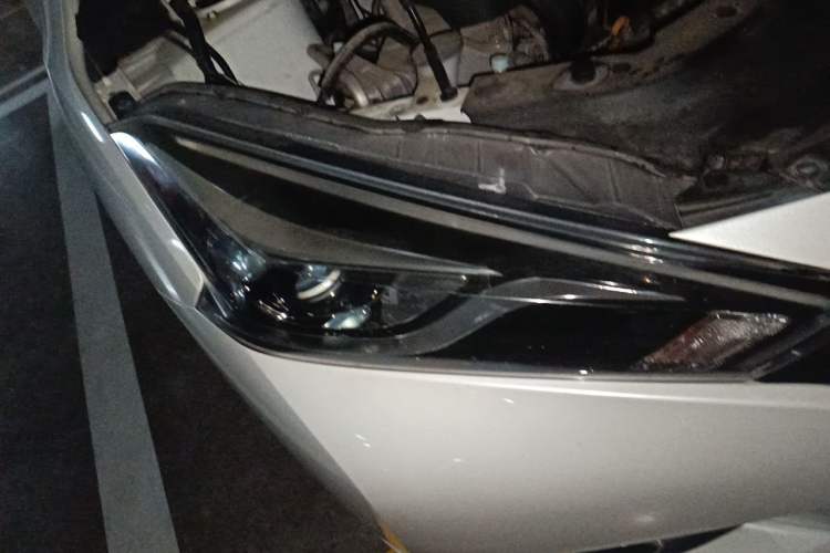 Used Nissan Lannia 2019 1.6L CVT Smart Connect Smart Cool Version China V Standard Right Front Headlight