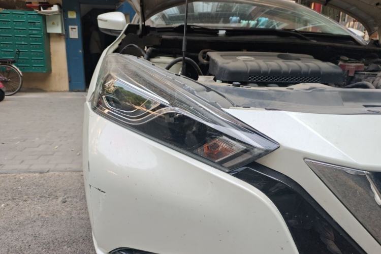 Used Nissan Lannia 2019 1.6L CVT Smart Connect Smart Cool Version China V Standard Right Front Headlight
