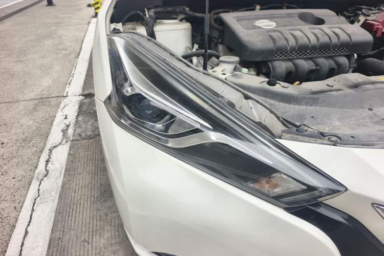Used Nissan Lannia 2019 1.6L CVT Smart Connect Smart Cool Version China V Standard Right Front Headlight