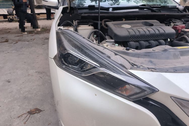 Used Nissan Lannia 2019 1.6L CVT Cool Edition China V Standard Right Front Headlight