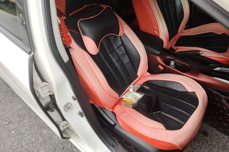 Used Nissan Lannia 2019 1.6L CVT Smart Connect Smart Cool Version China VI Standard Right Front Seat