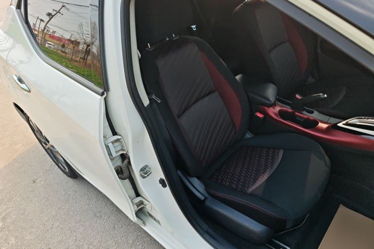 Used Nissan Lannia 2019 1.6L CVT Smart Connect Smart Cool Version China VI Standard Right Front Seat