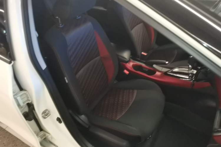 Used Nissan Lannia 2019 1.6L CVT Cool Edition China VI Right Front Seat
