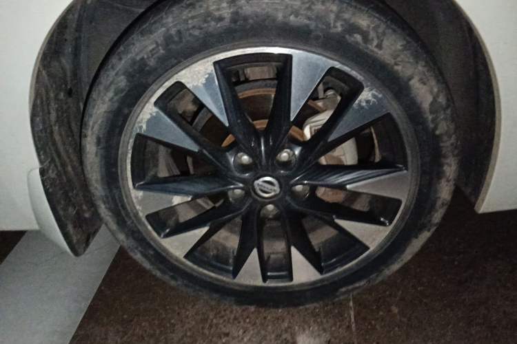 Used Nissan Lannia 2019 1.6L CVT Smart Connect Smart Cool Version China V Standard Right Front Wheel Hub