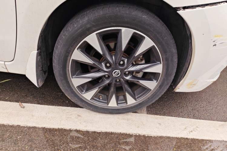 Used Nissan Lannia 2019 1.6L CVT Smart Connect Smart Cool Version China VI Standard Right Front Wheel Hub