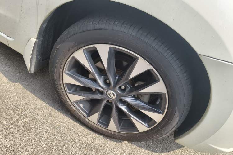 Used Nissan Lannia 2019 1.6L CVT Smart Connect Smart Cool Version China VI Standard Right Front Wheel Hub