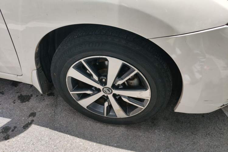 Used Nissan Lannia 2019 1.6L CVT Cool Edition China V Standard Right Front Wheel Hub