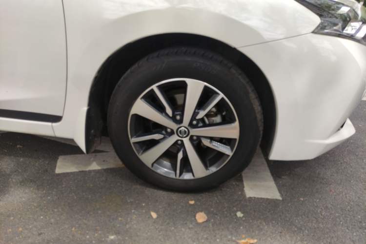 Used Nissan Lannia 2019 1.6L CVT Cool Edition China V Standard Right Front Wheel Hub