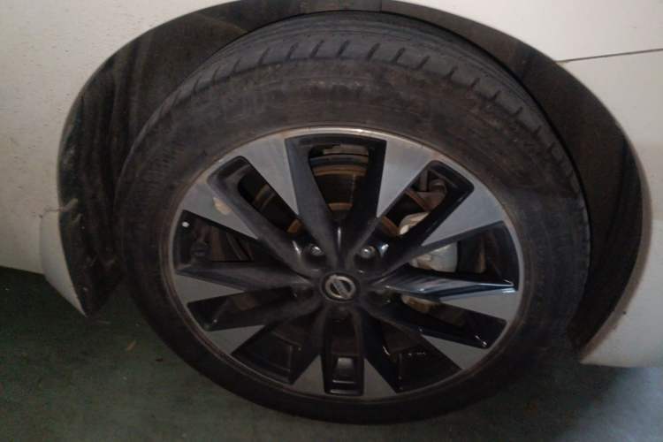 Used Nissan Lannia 2019 1.6L CVT Smart Connect Smart Cool Version China VI Standard Right Front Wheel Hub
