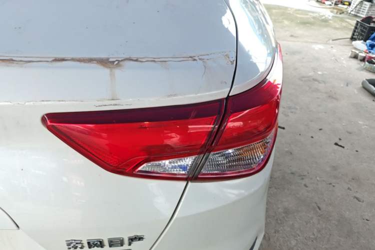 Used Nissan Lannia 2019 1.6L CVT Smart Connect Smart Cool Version China VI Standard Right Rear Taillight