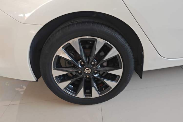 Used Nissan Lannia 2019 1.6L CVT Smart Connect Smart Cool Version China VI Standard Right Rear Wheel Hub