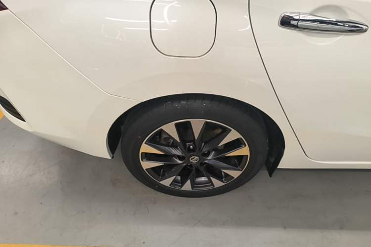 Used Nissan Lannia 2019 1.6L CVT Smart Connect Smart Cool Version China VI Standard Right Rear Wheel Hub