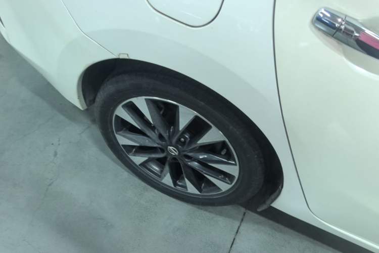 Used Nissan Lannia 2019 1.6L CVT Smart Connect Smart Cool Version China VI Standard Right Rear Wheel Hub