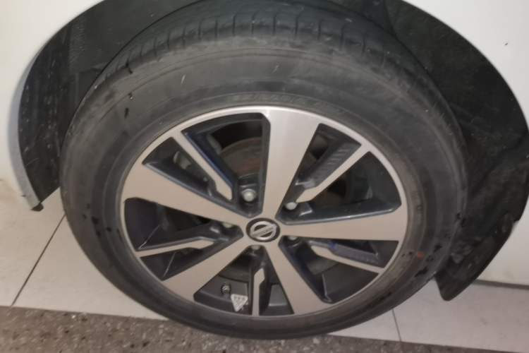 Used Nissan Lannia 2019 1.6L CVT Cool Edition China VI Right Rear Wheel Hub