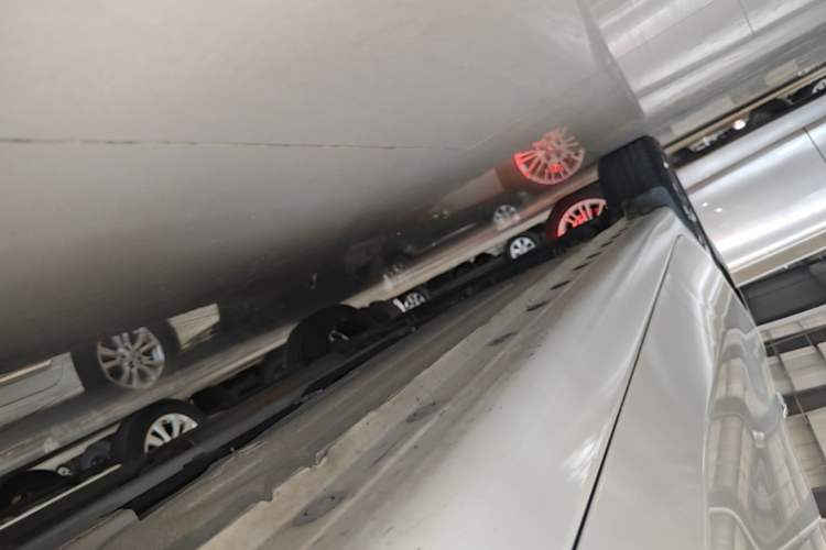 Used Nissan Lannia 2019 1.6L CVT Smart Connect Smart Cool Version China VI Standard Right Side Sill
