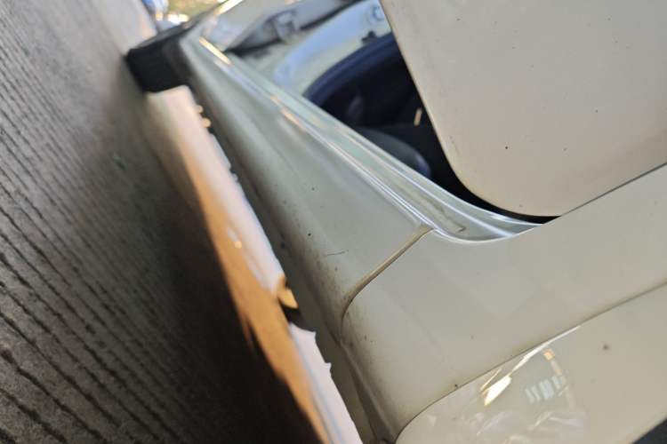 Used Nissan Lannia 2019 1.6L CVT Smart Connect Smart Cool Version China VI Standard Right Side Sill