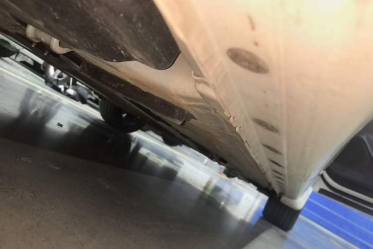 Used Nissan Lannia 2019 1.6L CVT Smart Connect Smart Cool Version China VI Standard Right Side Sill