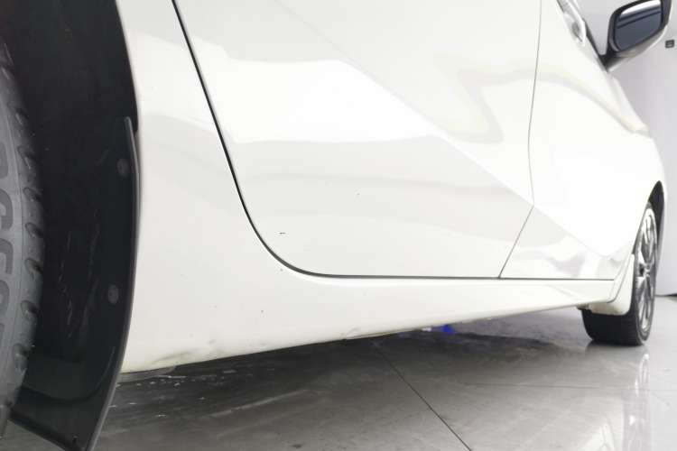 Used Nissan Lannia 2019 1.6L CVT Smart Connect Smart Cool Version China VI Standard Right Side Sill