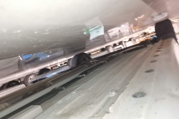 Used Nissan Lannia 2019 1.6L CVT Cool Edition China VI Right Side Sill